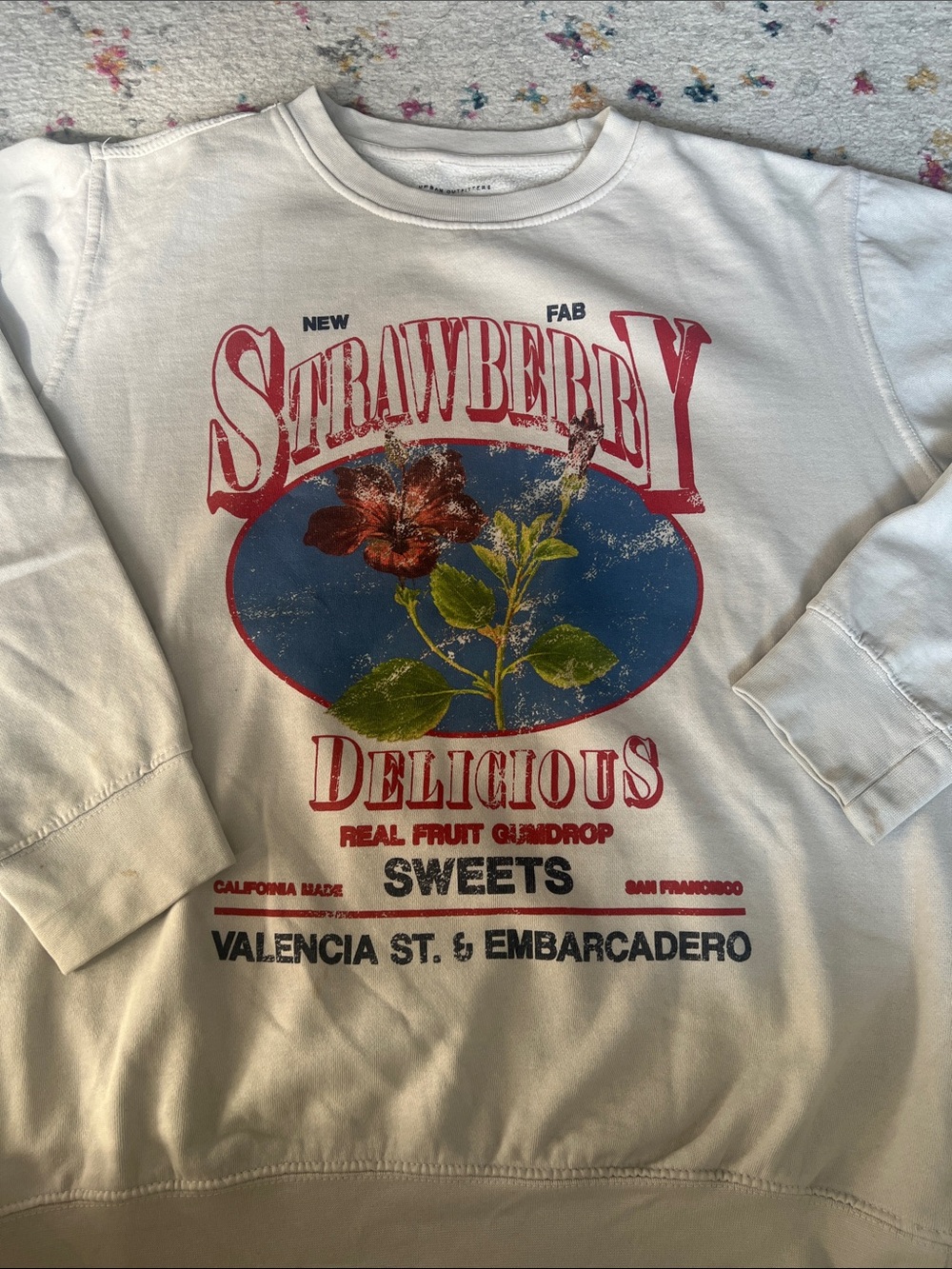 Strawberry Graphic Sweatshirt - White